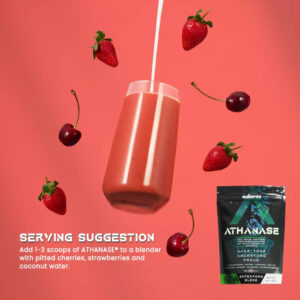 Smoothie with ATHANASE Super Greens Powder and fruits